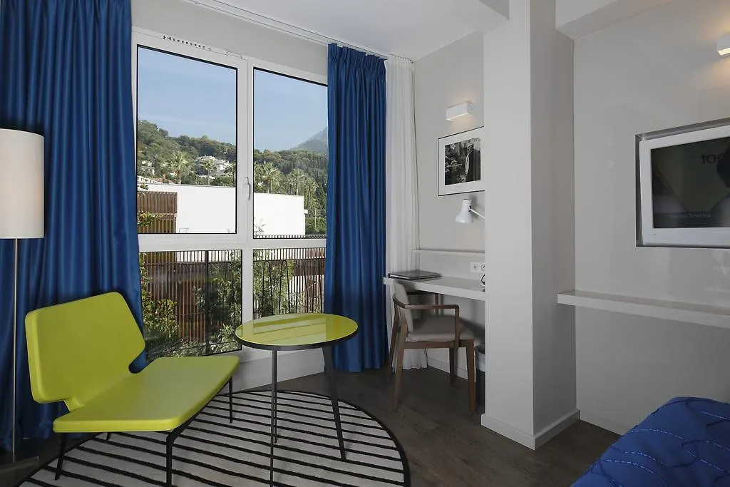 Hotel Napoleon Mentona 4*,  Francja