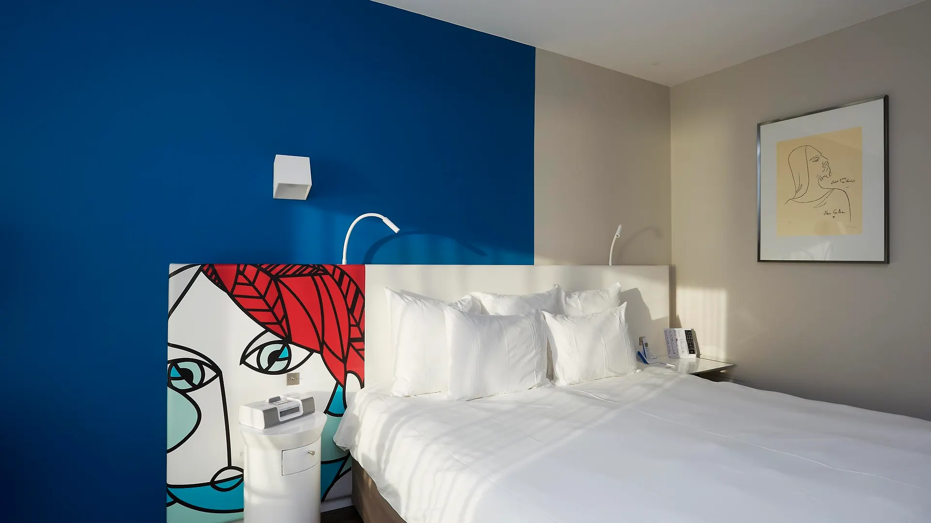 Hotel Napoleon Menton 4*,