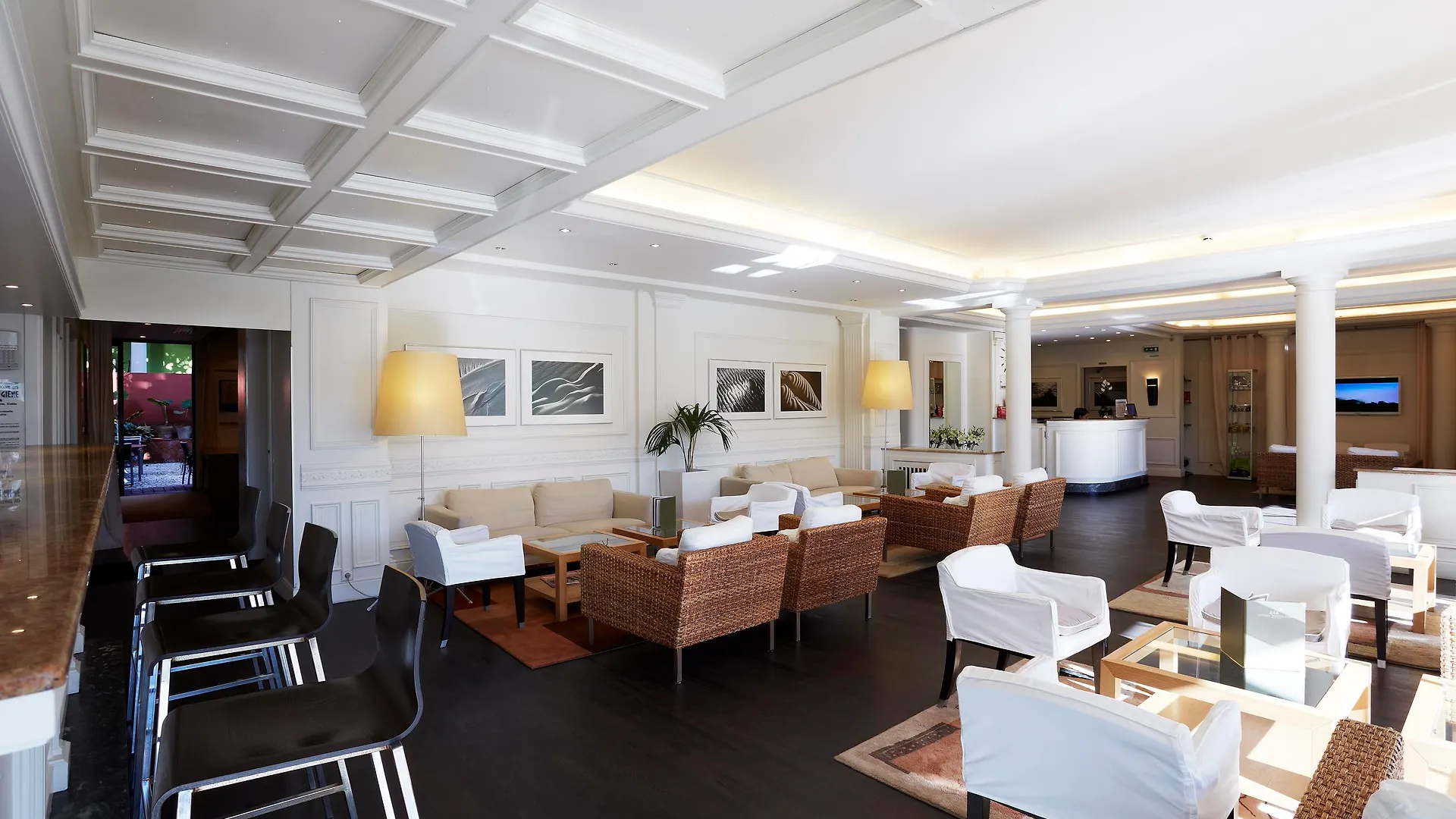 Hotel Napoleon Menton 4*,  France