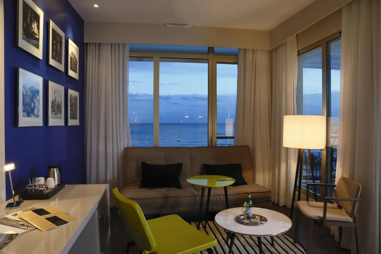 Hotel Napoleon Menton 4*,
