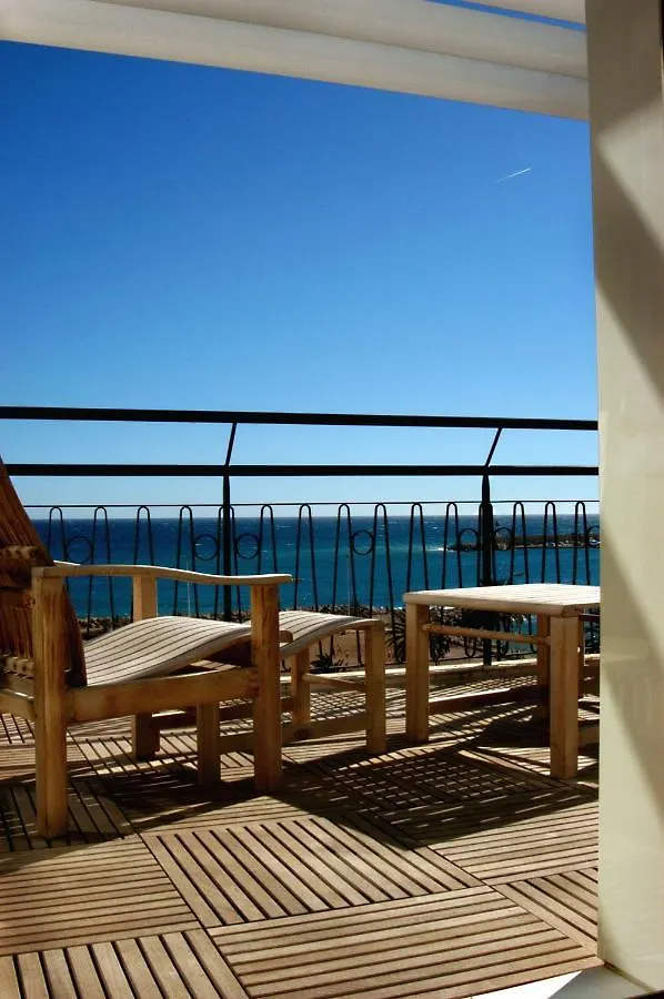 Hotel Napoleon Menton 4*,